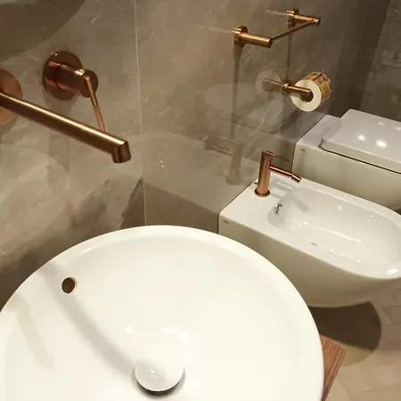 B&bari, Via Crollalanza - Le Di Aurelia 住宿加早餐酒店 巴里