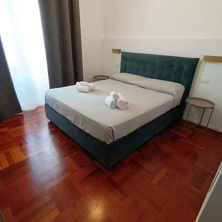 B&bari, Via Crollalanza - Le Di Aurelia فندق مبيت وإفطار باري